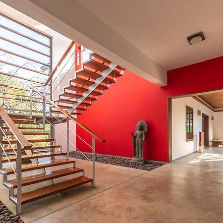 Jay House By Stayvista - Leisure Oasis With Pool, Snooker, Table Tennis & Foosball Fun Алибаг Экстерьер фото